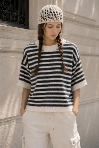 SWT71174C-OFF WHITE/NAVY
